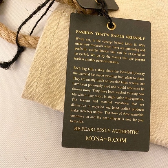 Mermaid NWT Wine Bottle Bag / Holder, Mona B., Drinking Wine, Like A Fish, Gift - Picture 4 of 6